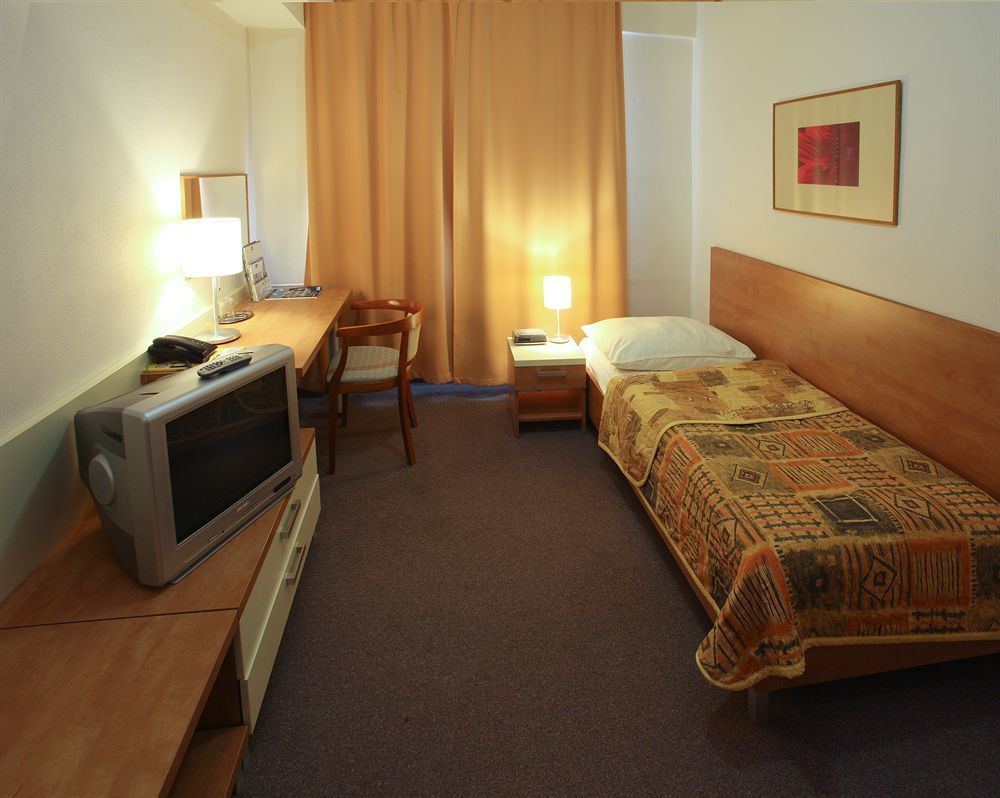 Hotel Karpatia Homonna Kültér fotó